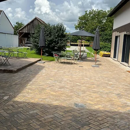 Weinmanufaktur Nourani Apartment Feuersbrunn Exterior photo