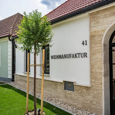 Weinmanufaktur Nourani Apartment Feuersbrunn Exterior photo
