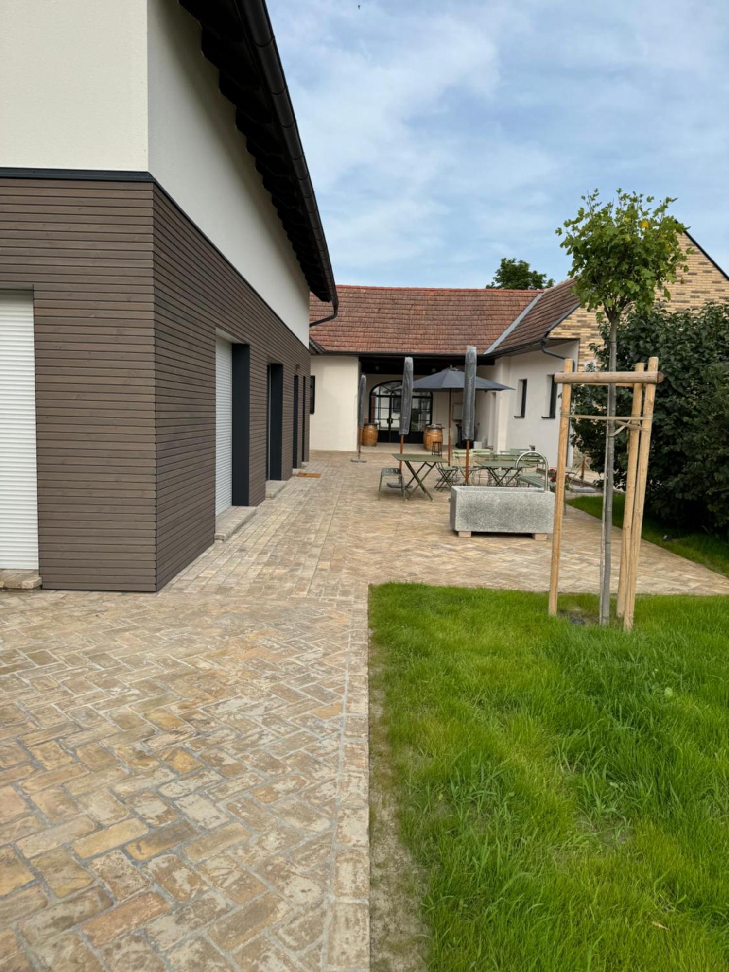 Apartment Weinmanufaktur Nourani Feuersbrunn